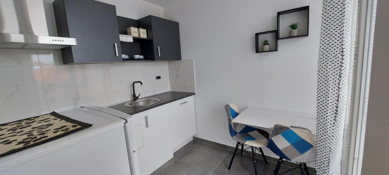 River 67 - Apartment In Rijeka Exterior photo